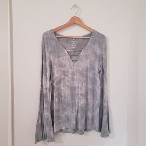 American Eagle Outfitters Sage and White Tie Dye Flared Long Sleeve Shirt